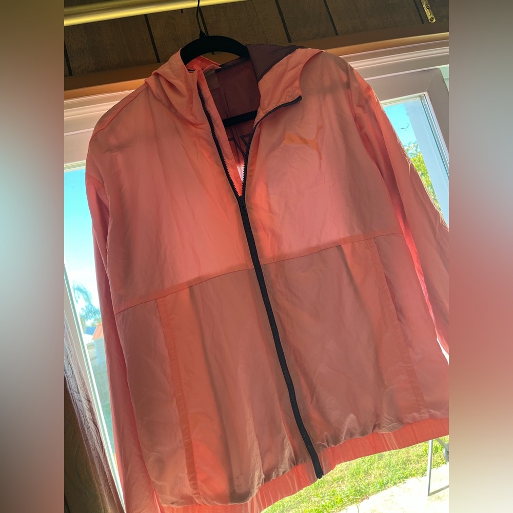 Puma Windbreaker - Picture 2 of 4